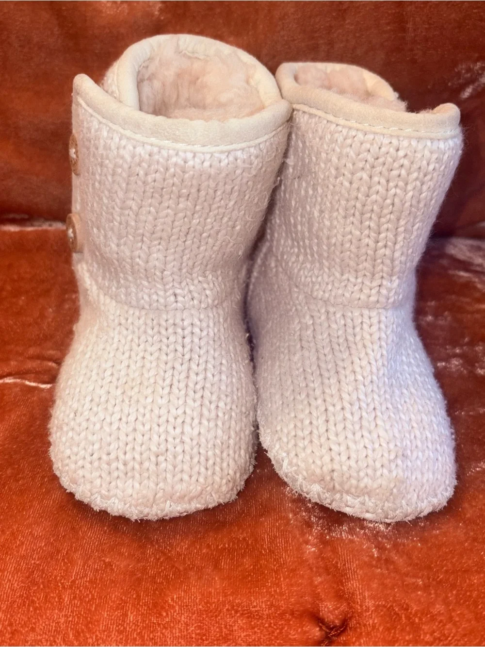 UGG soft knit